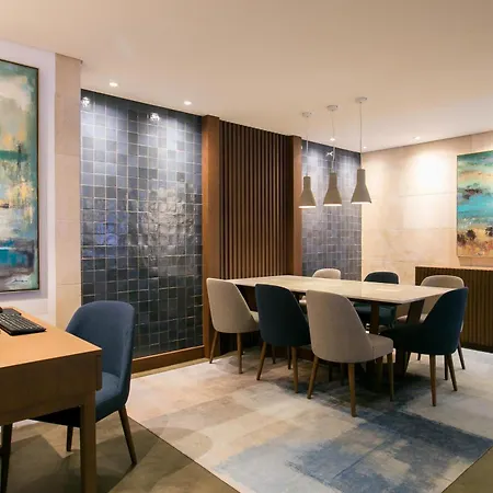 מלון Four Points By Sheraton ססימברה