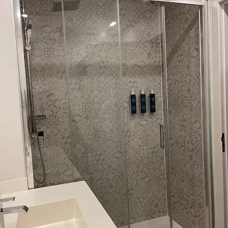 מלון Four Points By Sheraton 4*