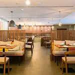 Four Points By Sheraton 호텔