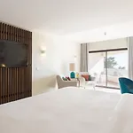 호텔 Four Points By Sheraton 4*