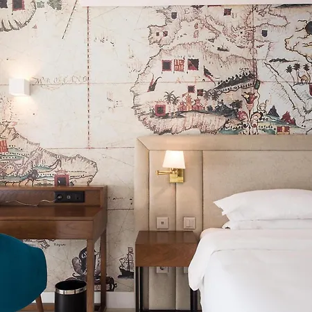 Four Points By Sheraton 酒店 塞辛布拉