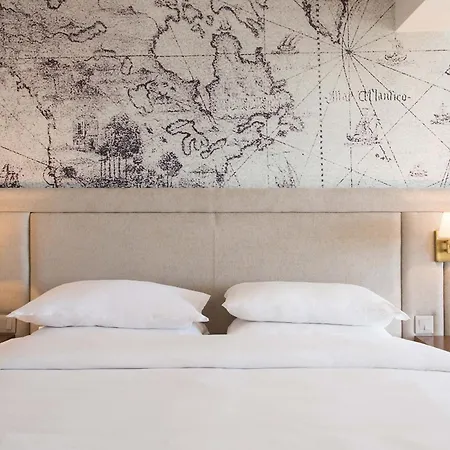 فندق Four Points By Sheraton 4*