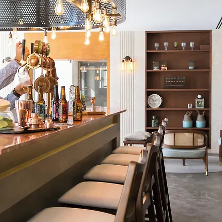 Four Points By Sheraton 4* سيسيمبرا