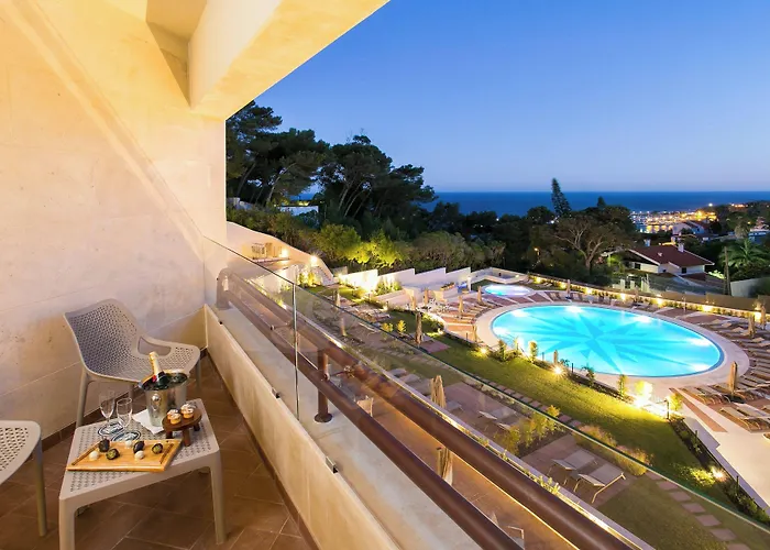 Four Points By Sheraton Hotel 4*